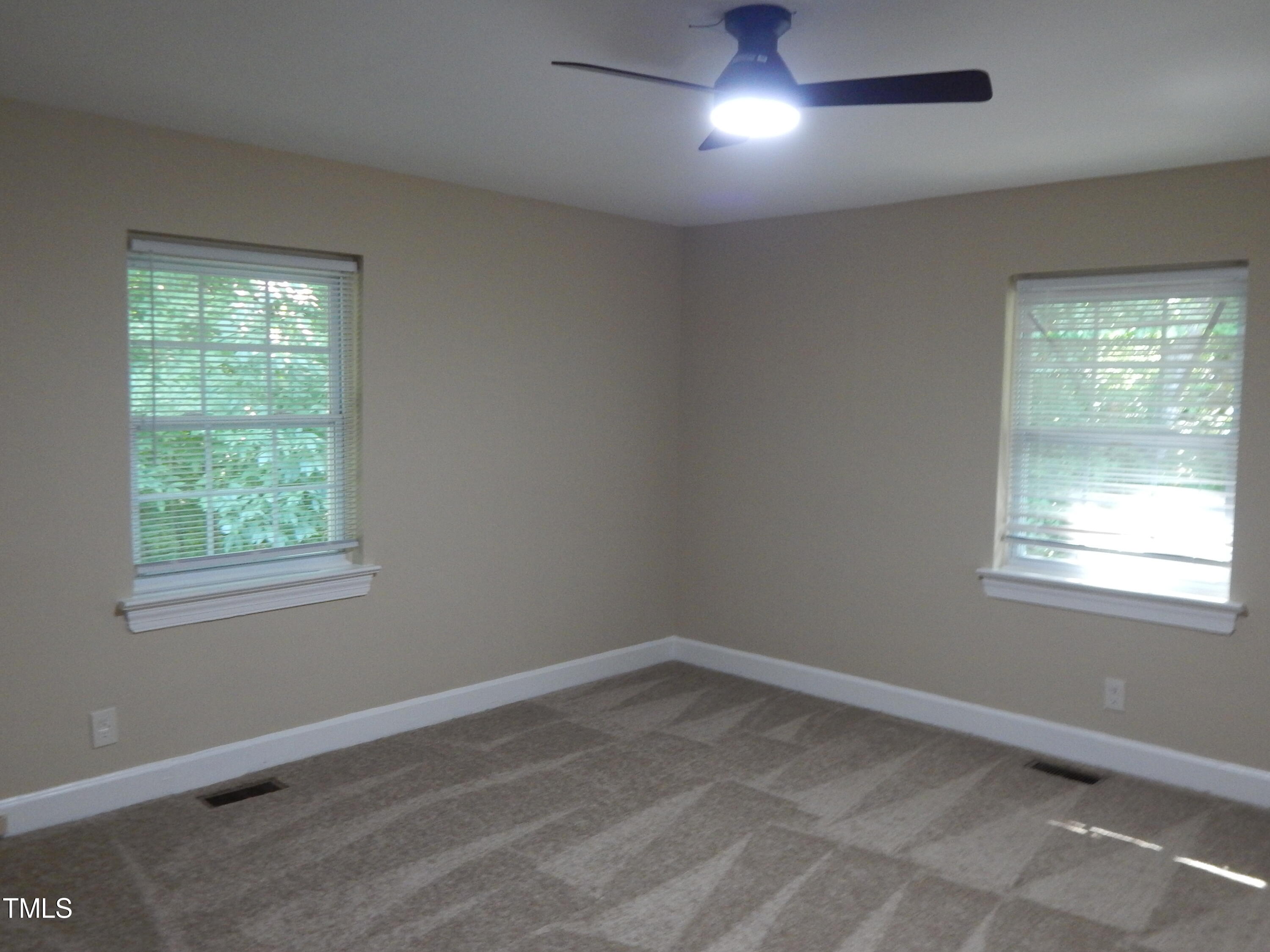 2129 South Roxboro Street Durham, NC 27707 - Photo 20 of 22 DSCN0867