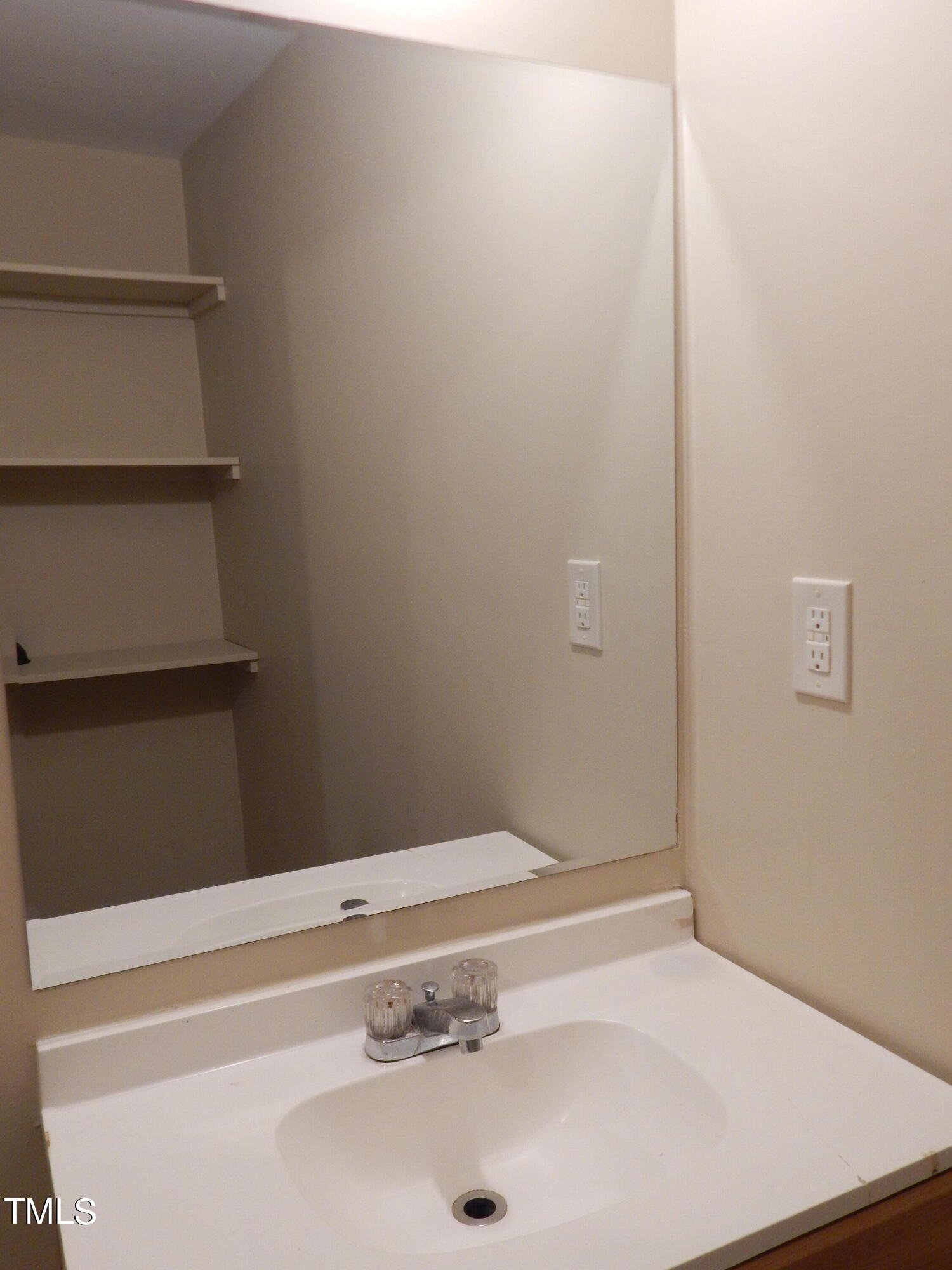 2129 South Roxboro Street Durham, NC 27707 - Photo 22 of 22 DSCN0866