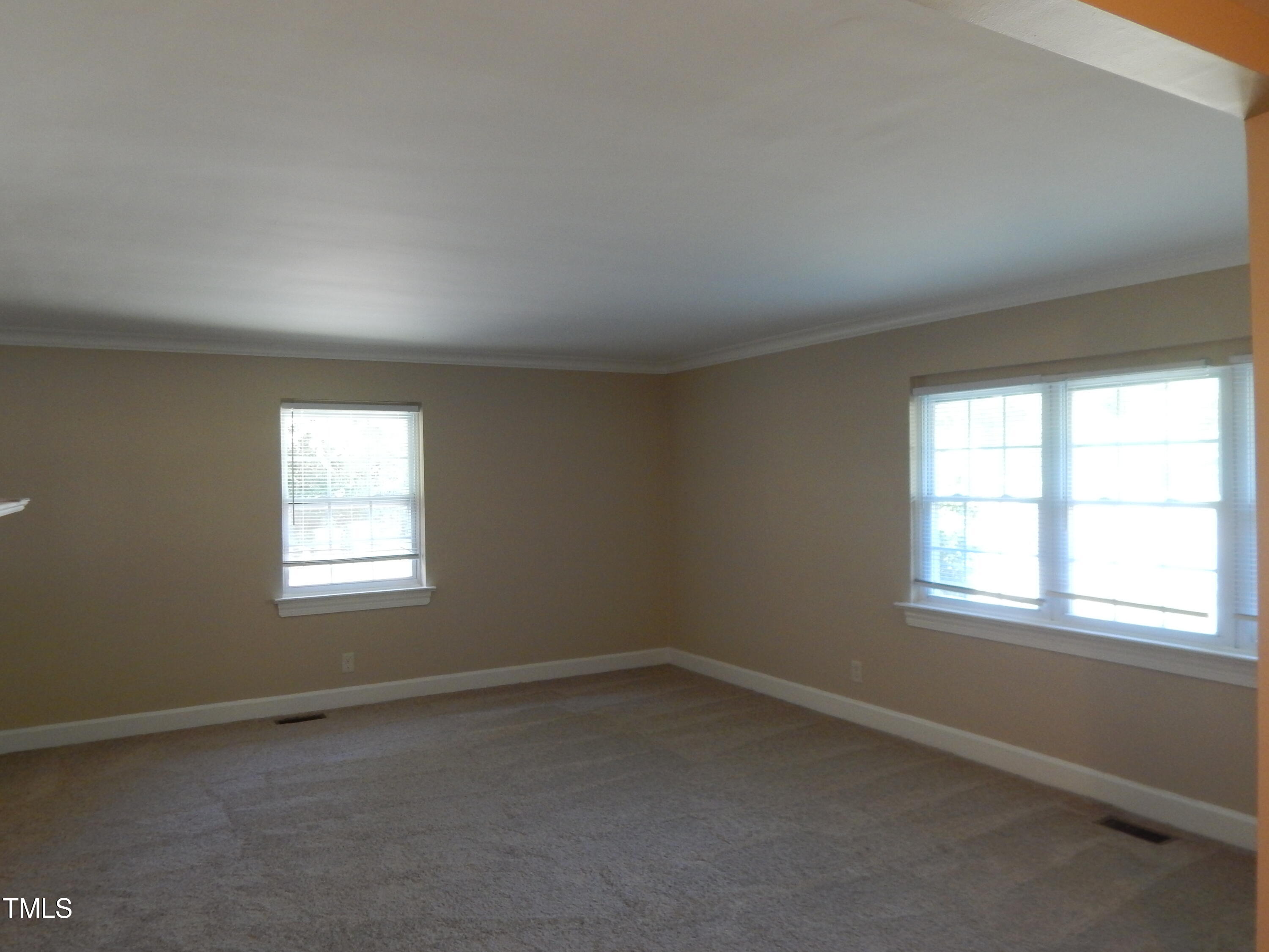 2129 South Roxboro Street Durham, NC 27707 - Photo 8 of 22 DSCN0871