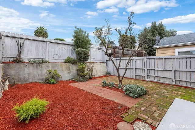 $588,000 | 6672 Brann Street, Oakland, CA 94605