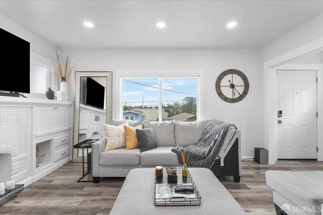 $588,000 | 6672 Brann Street, Oakland, CA 94605