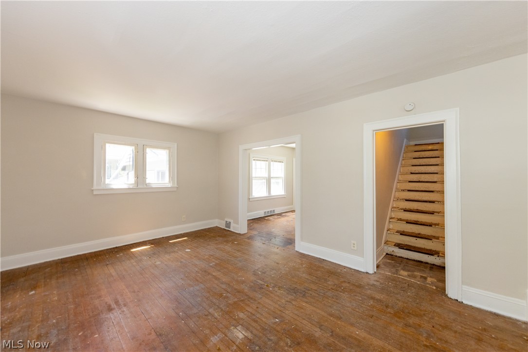14650 Superior Road Cleveland, OH 44118 - Photo 29 of 50