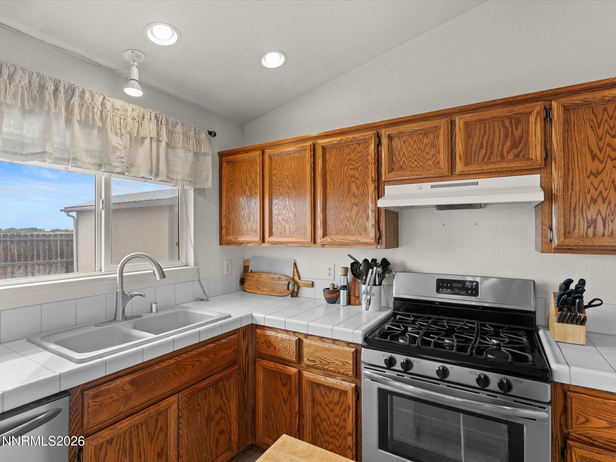 542 St Louis Road Fernley, NV 89408 - Photo 16 of 42 16-542 St Louis Rd-115