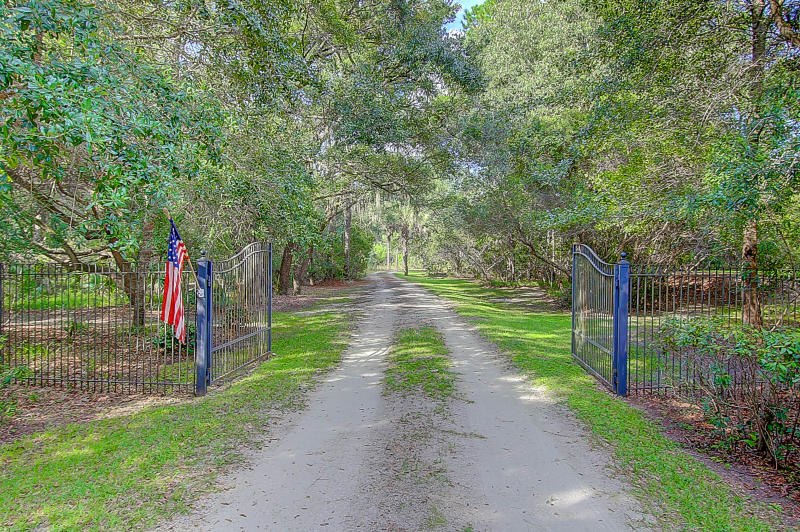 4367 Park Island Road Meggett, SC 29449 - Photo 40 of 45 Private Entrance