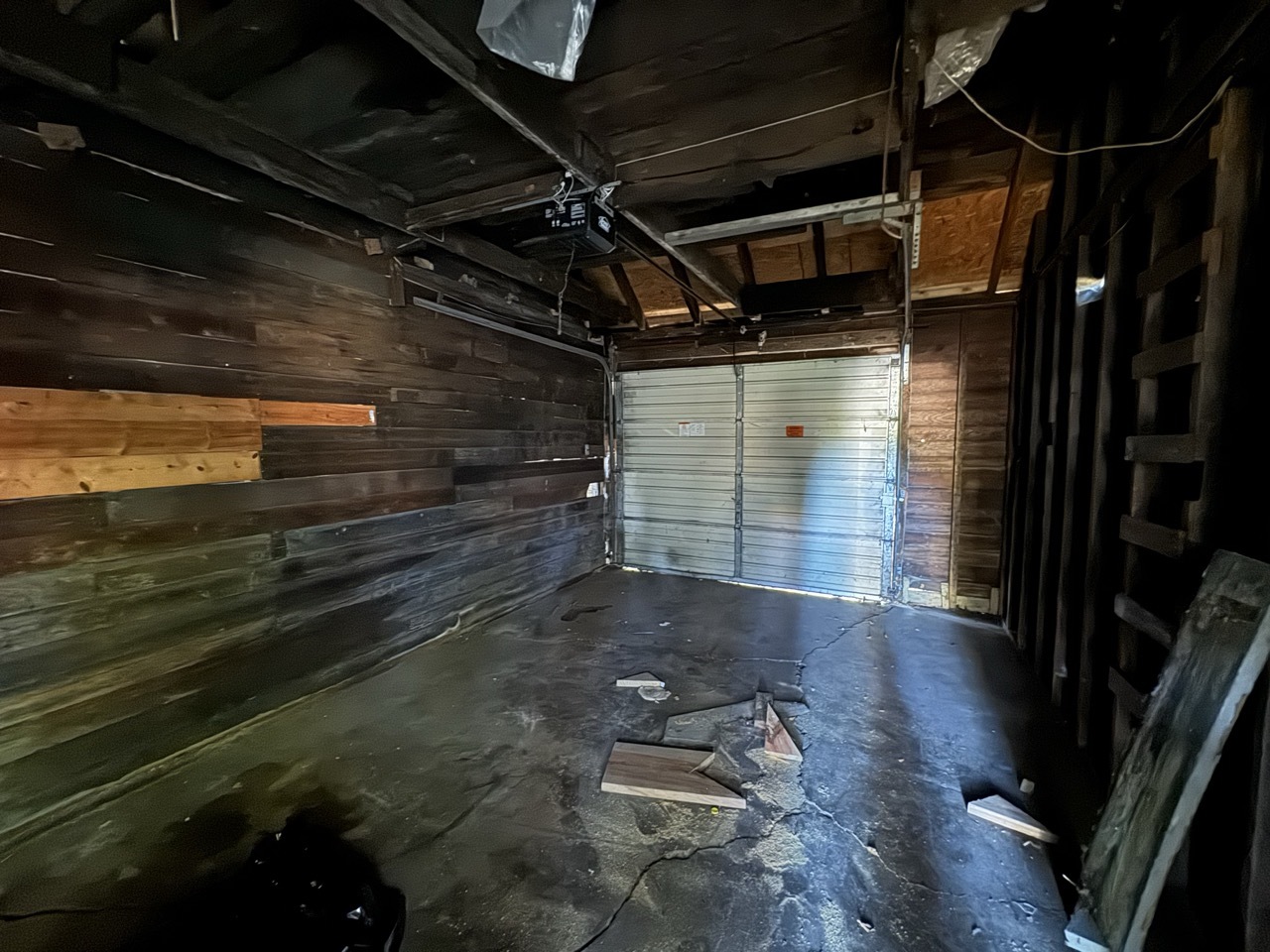 159 North 4th Street, Unit 3 Aurora, IL 60505 - Photo 11 of 12 a view of room