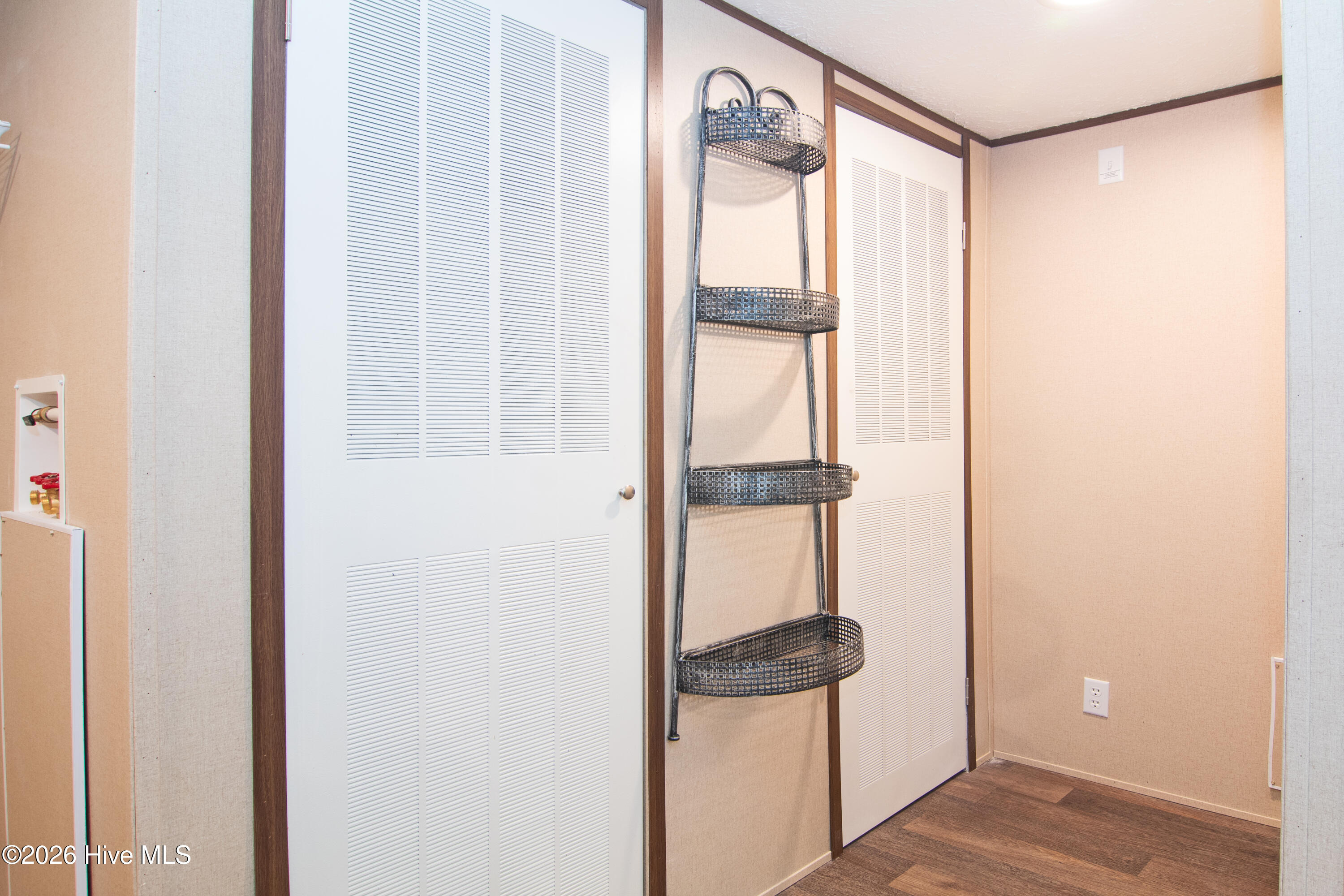 1451 Mockingbird Place Southwest Shallotte, NC 28470 - Photo 27 of 34 Laundry