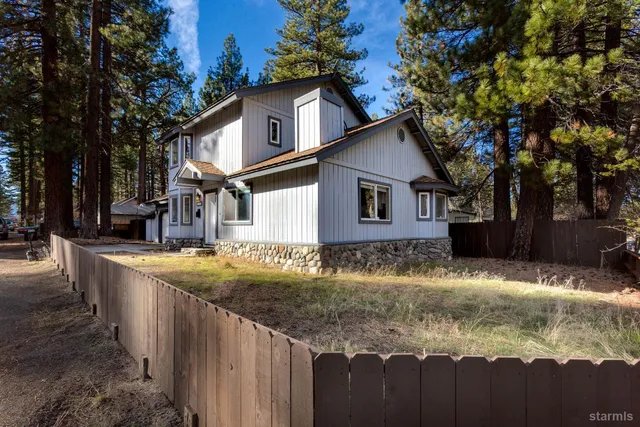 $699,000 | 2543 Knox Avenue, South Lake Tahoe, CA 96150