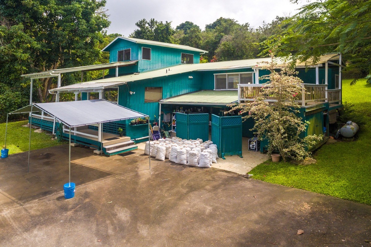 82-1087 KOA Road Captain Cook, HI 96704 - Photo 1 of 25 Gallery Image 1