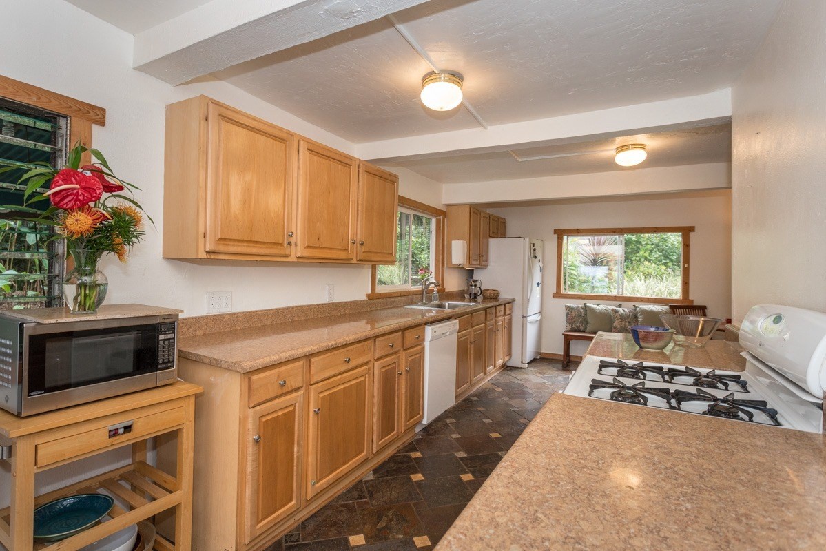 82-1087 KOA Road Captain Cook, HI 96704 - Photo 3 of 25 Gallery Image 3
