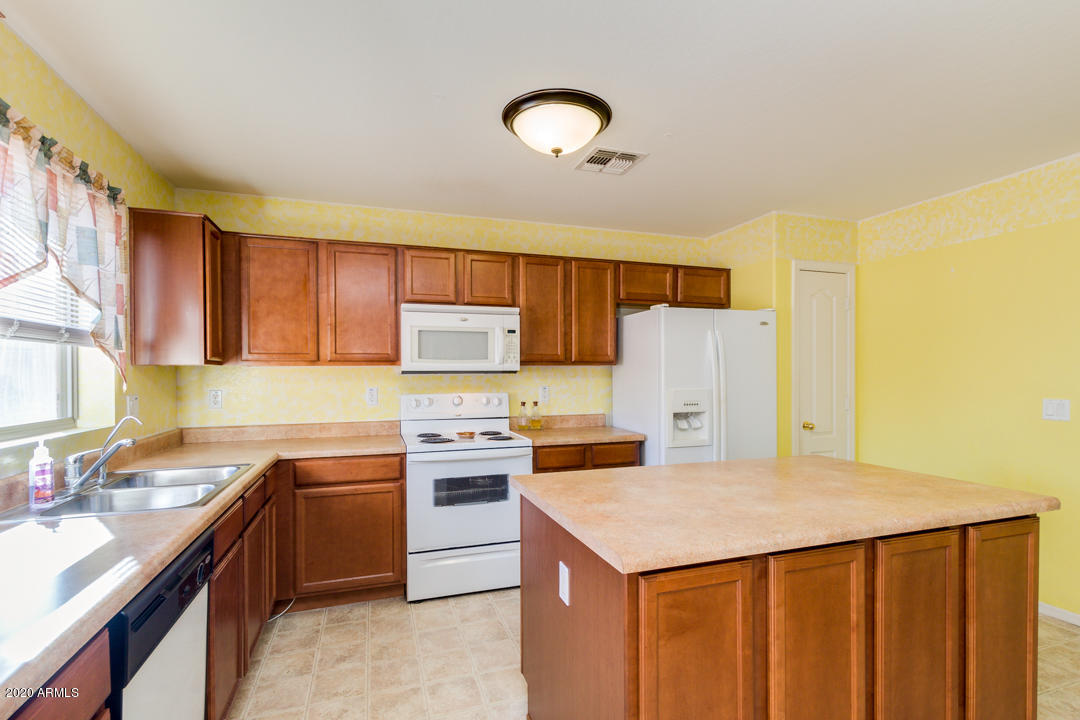 23701 West Pecan Road Buckeye, AZ 85326 - Photo 8 of 26 15-Pecan
