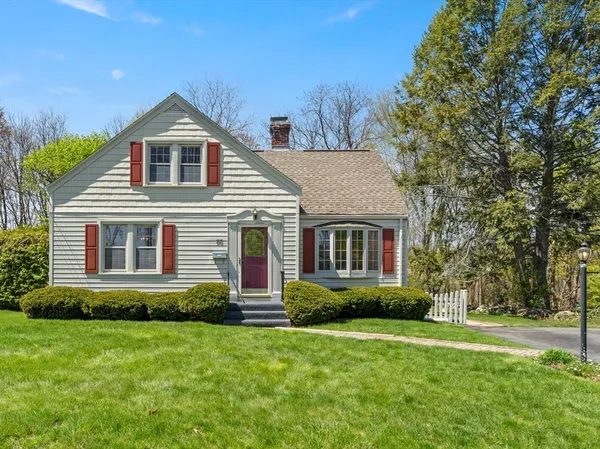 $430,000 | 33 Hapgood Road, Worcester, MA 01609