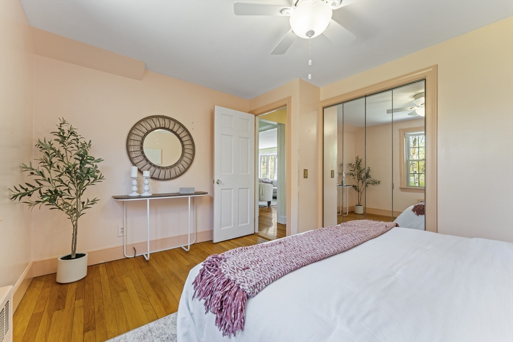 33 Hapgood Road Worcester, MA 01609 - Photo 19 of 39