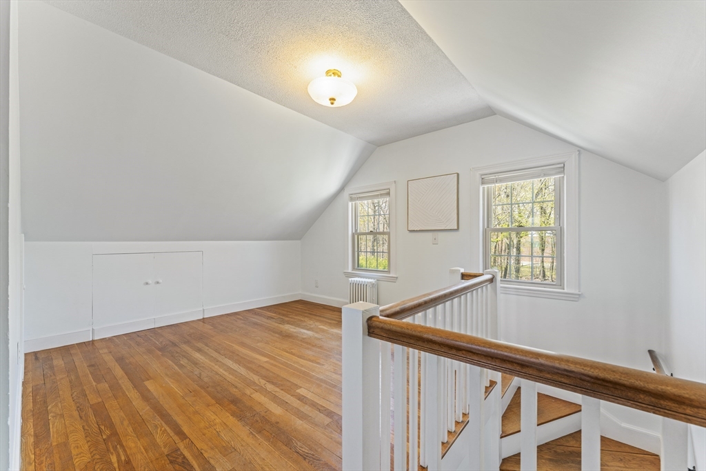 33 Hapgood Road Worcester, MA 01609 - Photo 22 of 39