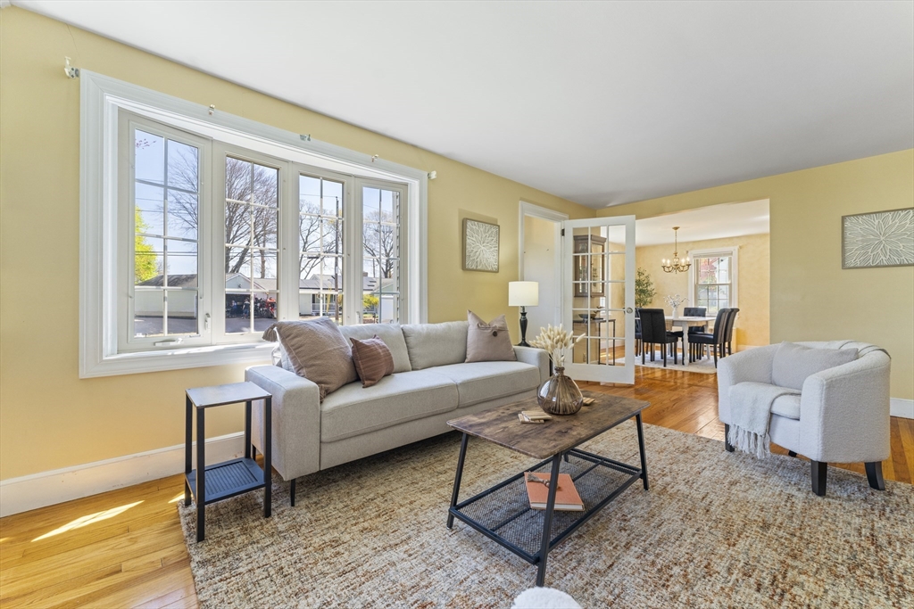 33 Hapgood Road Worcester, MA 01609 - Photo 9 of 39