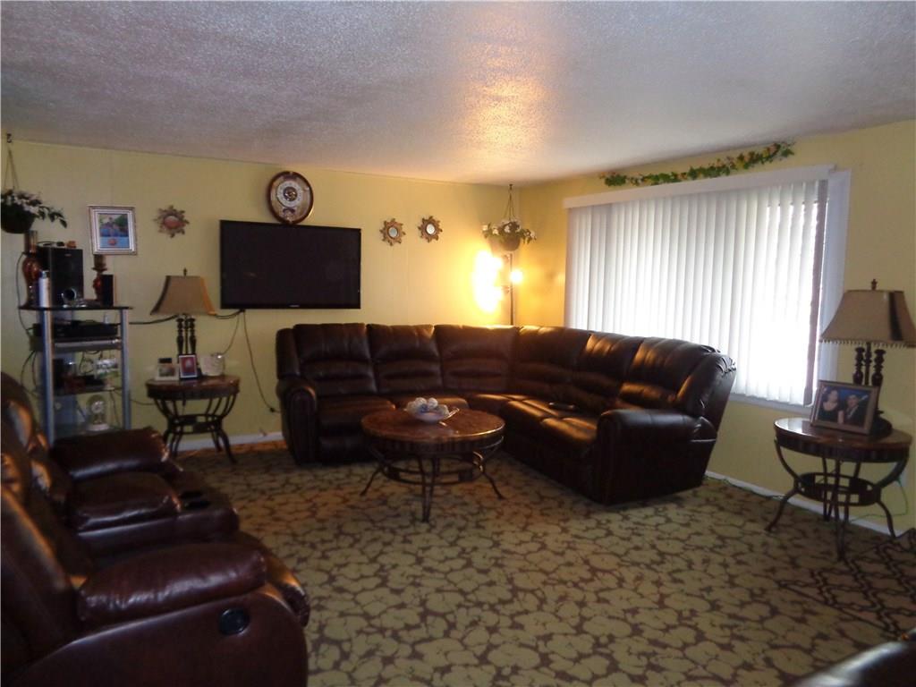 1919 Mitthoeffer Road Indianapolis, IN 46229 - Photo 10 of 32 Gallery Image 10