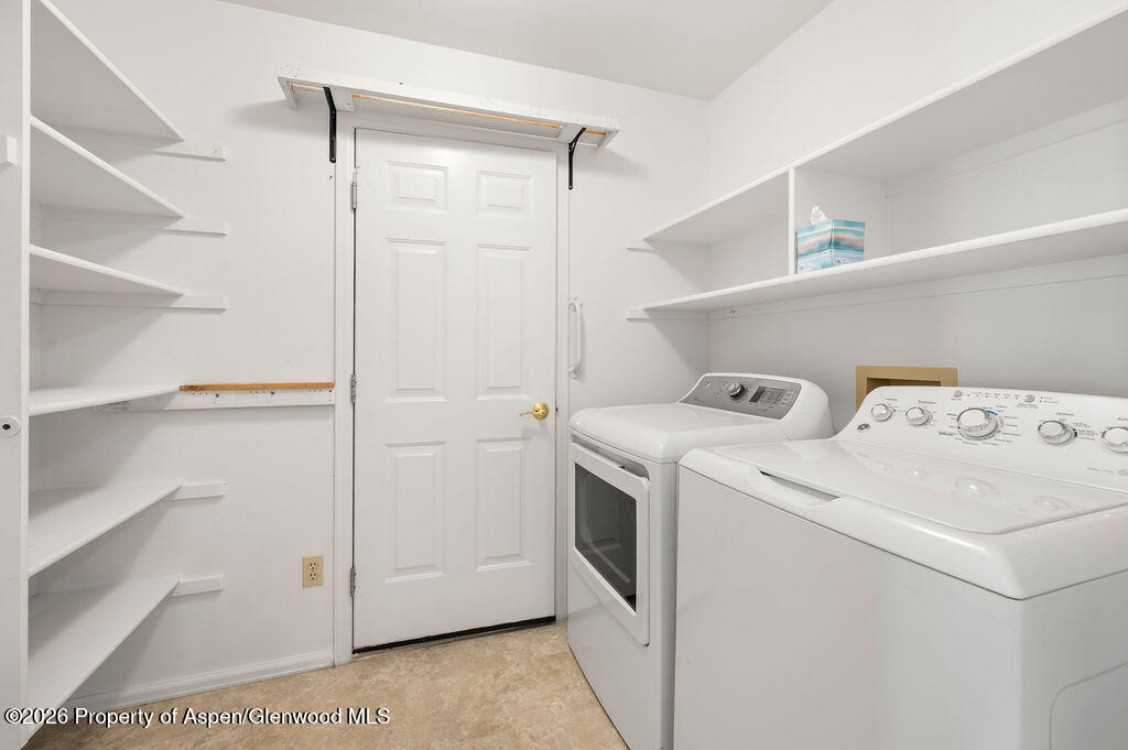 12 Rheims Court Grand Junction, CO 81507 - Photo 32 of 42 Laundry Room