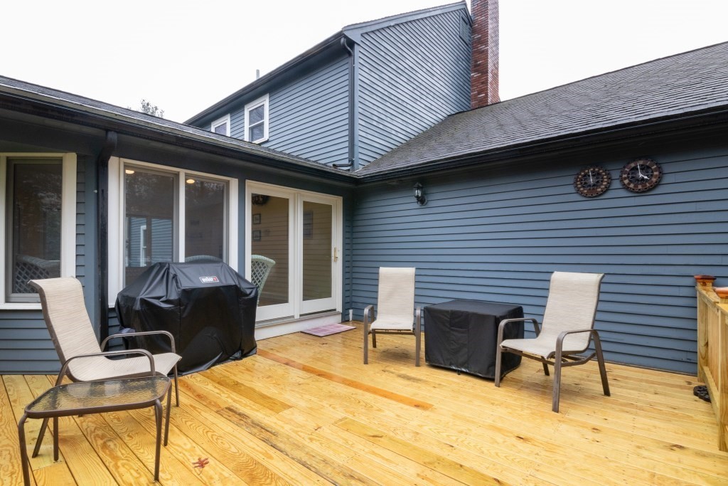 4 Arrowhead Road Walpole, MA 02081 - Photo 20 of 36 Gallery Image 20
