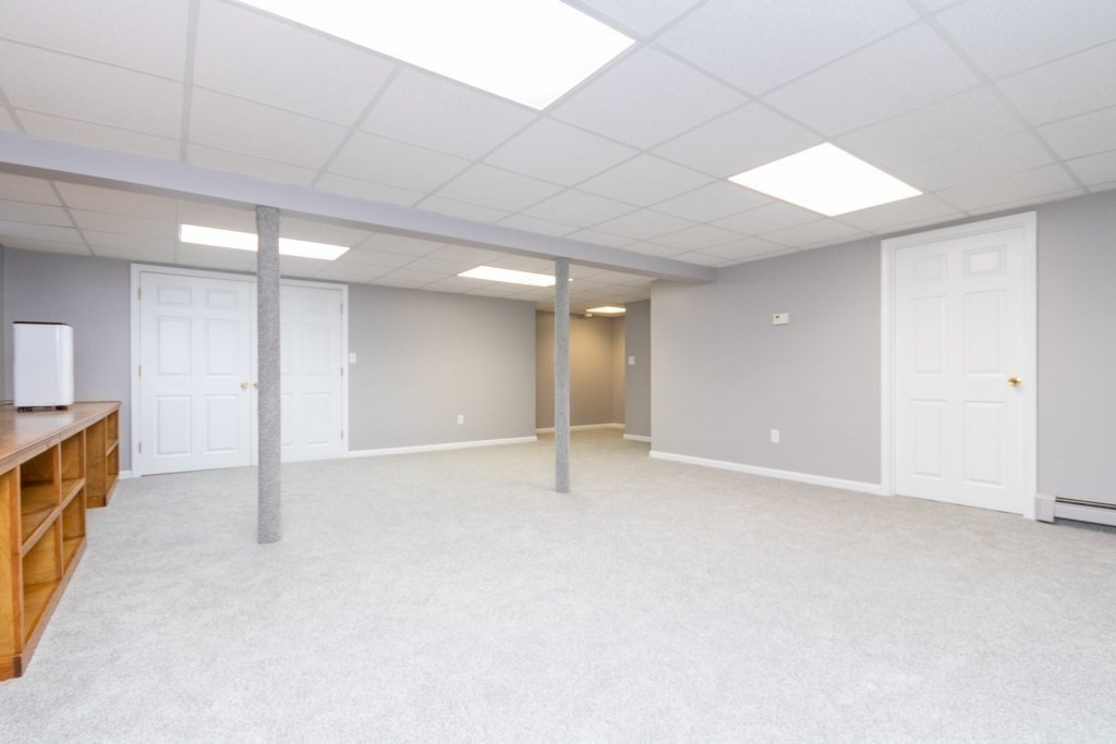 4 Arrowhead Road Walpole, MA 02081 - Photo 32 of 36 Gallery Image 32