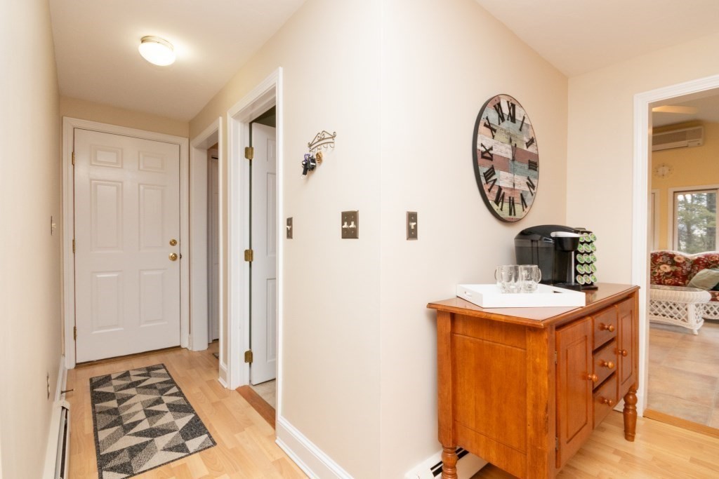 4 Arrowhead Road Walpole, MA 02081 - Photo 10 of 36 Gallery Image 10