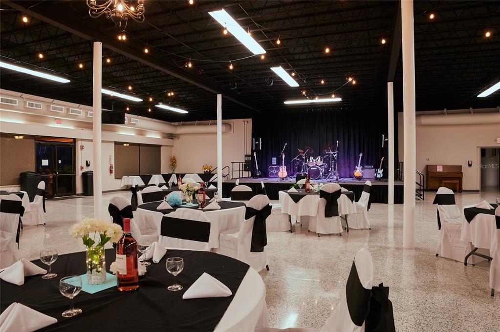 1106 Althea Drive Indian Lake Estates, FL 33843 - Photo 51 of 56 a room with lots of furniture and view of dining room
