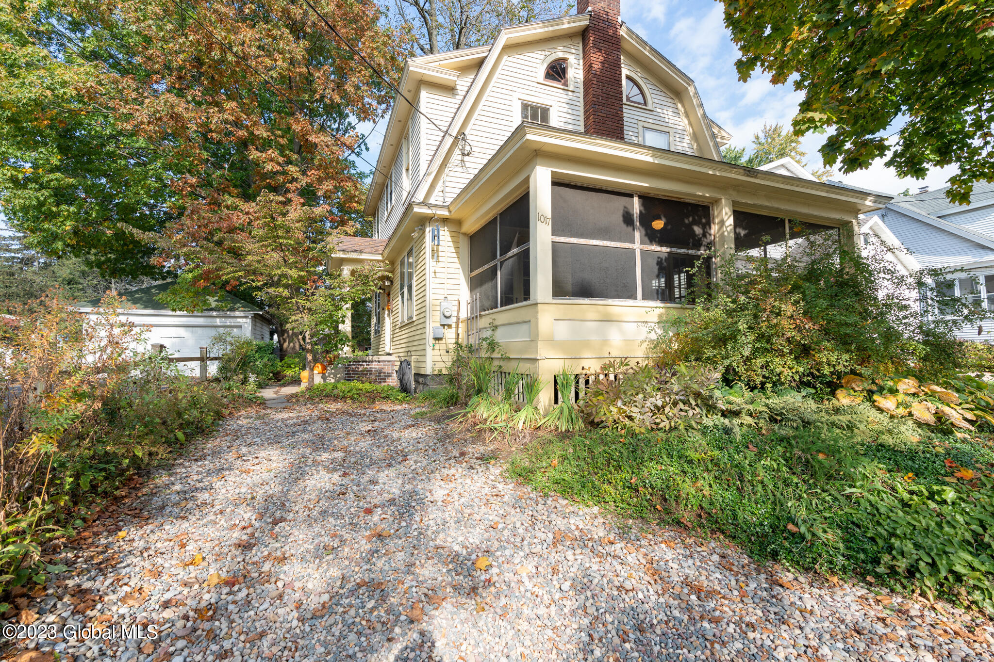 1017 Phoenix Avenue Schenectady, NY 12308 - Photo 7 of 60 007-1017-Phoenix-Ave