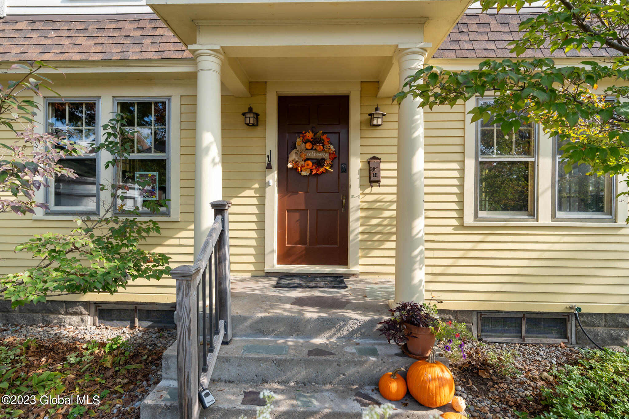 1017 Phoenix Avenue Schenectady, NY 12308 - Photo 9 of 60 010-1017-Phoenix-Ave