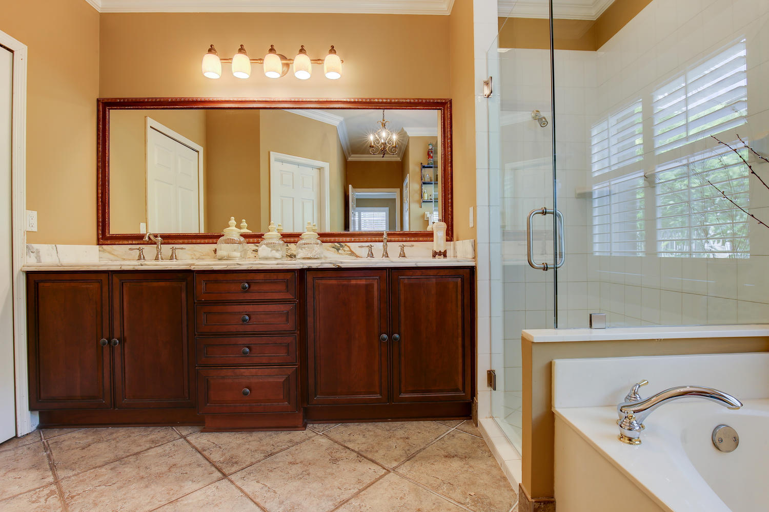 12313 Cascades Pointe Drive Boca Raton, FL 33428 - Photo 16 of 37 17