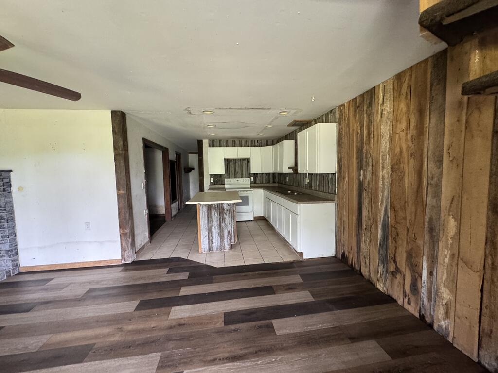 2053 Beauty Ridge Road South Shore, KY 41175 - Photo 4 of 32 Gallery Image 4
