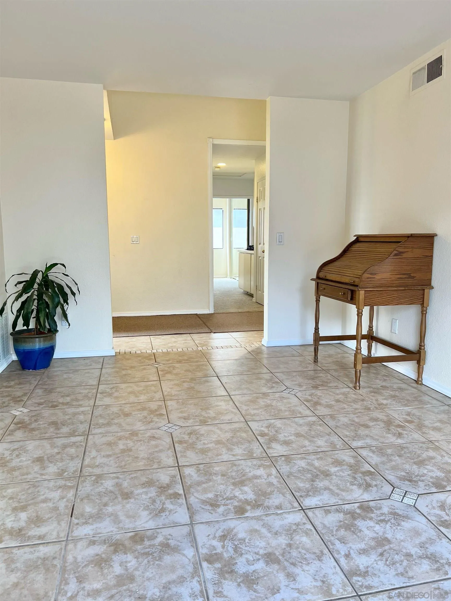 9212 Lake Hill Road Santee, CA 92071 - Photo 11 of 42 Gallery Image 11