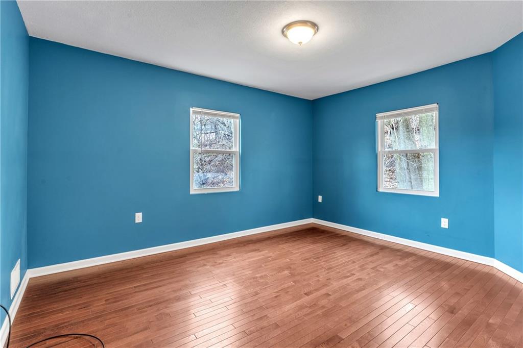 3329 Brighton Road Pittsburgh, PA 15212 - Photo 17 of 38 Gallery Image 17