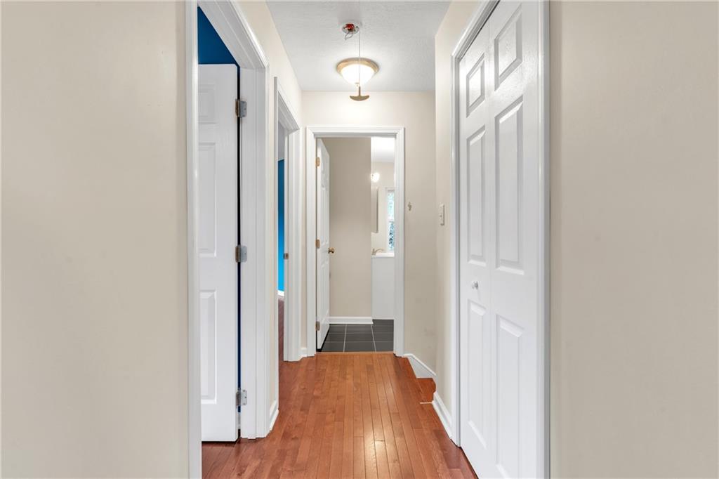 3329 Brighton Road Pittsburgh, PA 15212 - Photo 28 of 38 Gallery Image 28