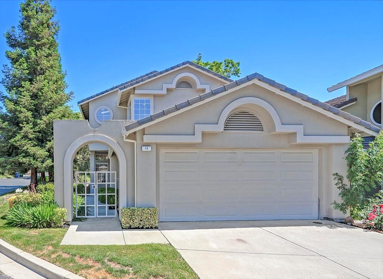 11 Lakeridge Court San Ramon, CA 94582 - Photo 1 of 41 Gallery Image 1