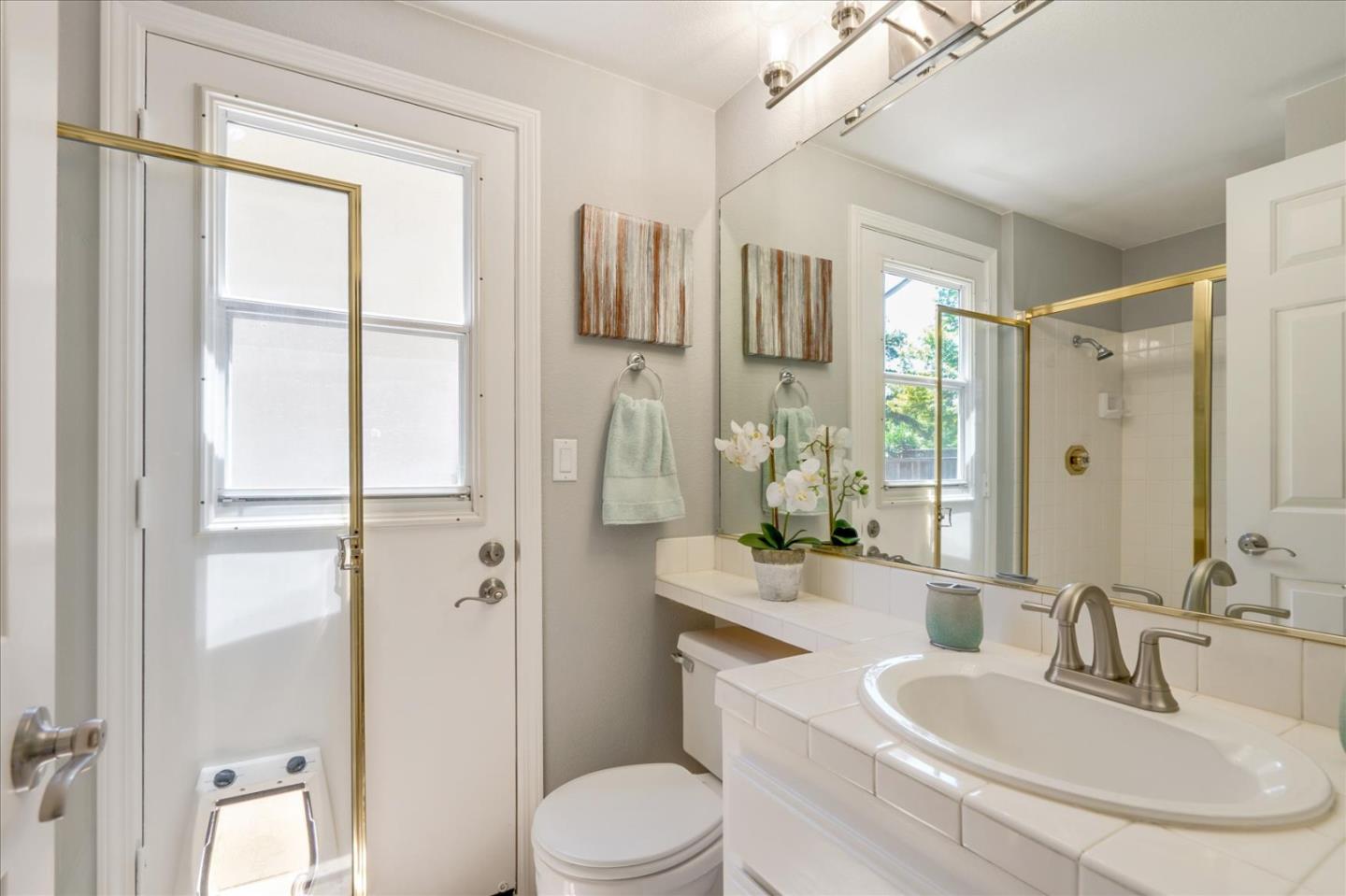 11 Lakeridge Court San Ramon, CA 94582 - Photo 13 of 41 Gallery Image 13