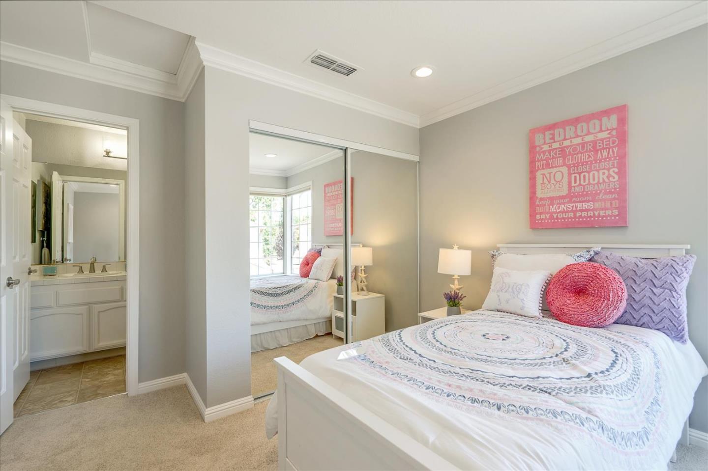 11 Lakeridge Court San Ramon, CA 94582 - Photo 14 of 41 Gallery Image 14