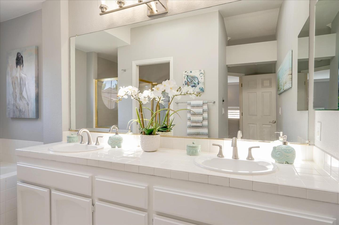 11 Lakeridge Court San Ramon, CA 94582 - Photo 20 of 41 Gallery Image 20