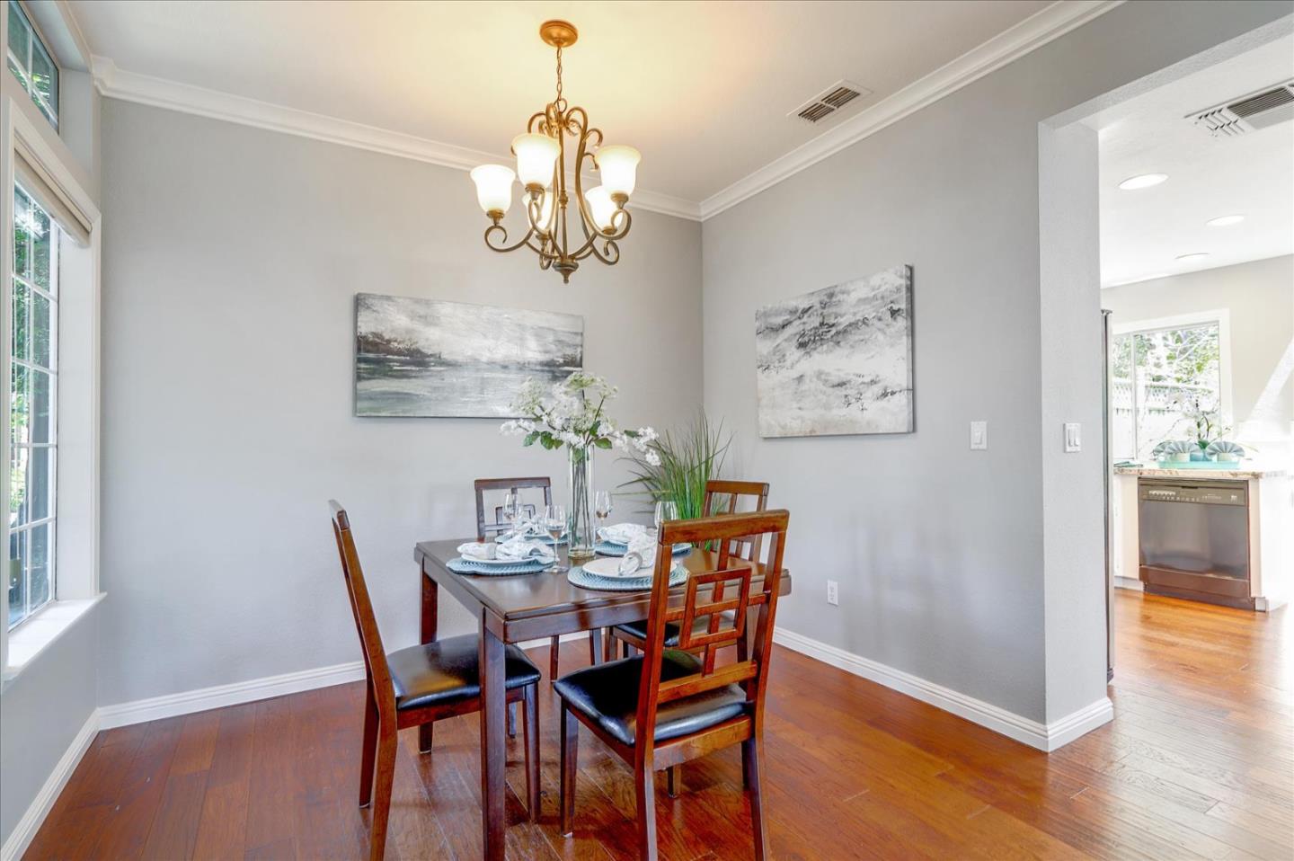 11 Lakeridge Court San Ramon, CA 94582 - Photo 8 of 41 Gallery Image 8