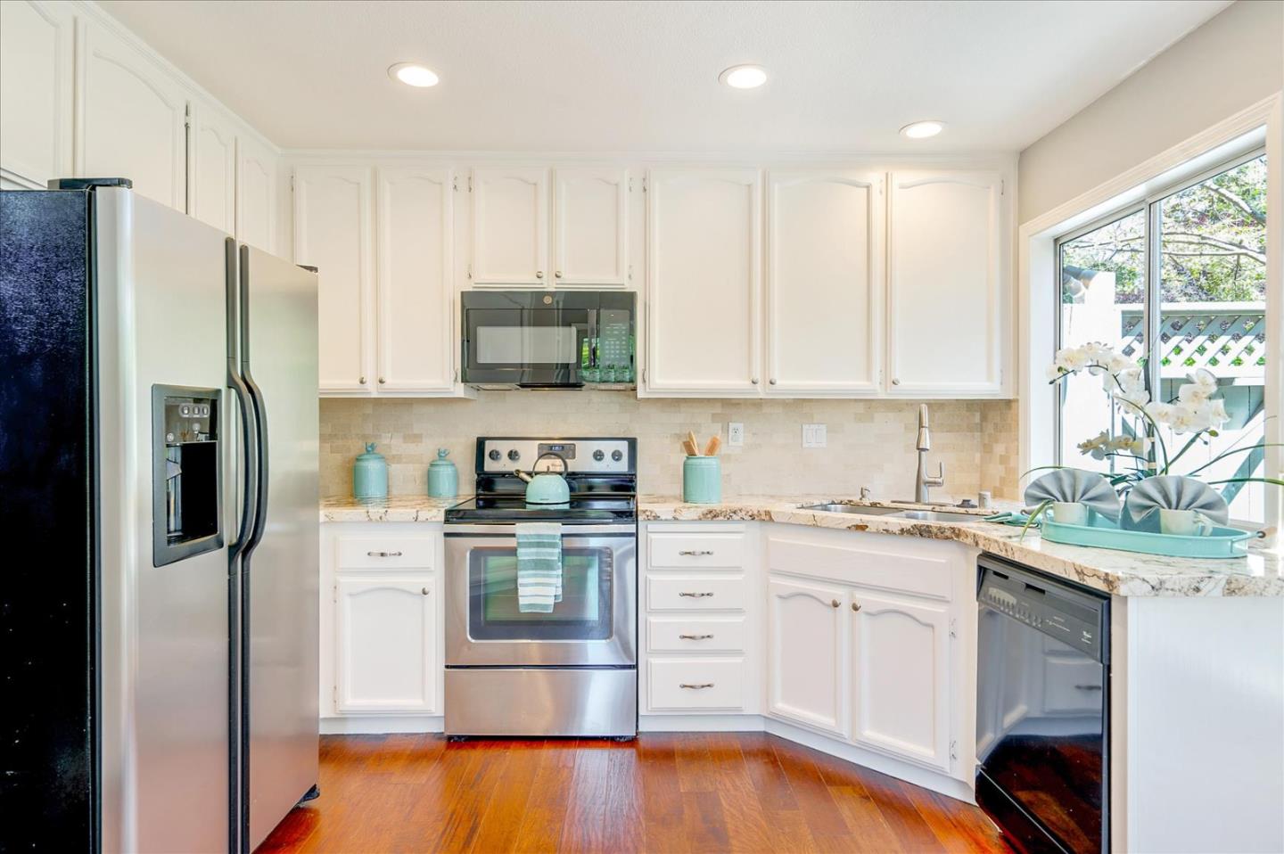 11 Lakeridge Court San Ramon, CA 94582 - Photo 9 of 41 Gallery Image 9