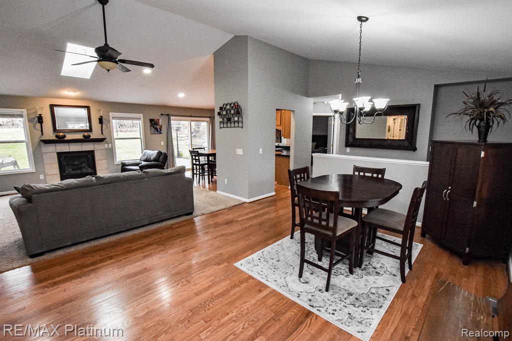 4067 England Beach Road White Lake, MI 48383 - Photo 14 of 37 Gallery Image 14