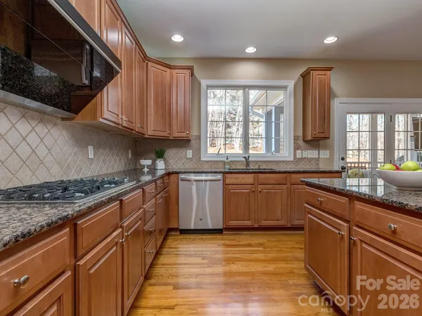 $965,000 | 614 Ashgrove Lane, Charlotte, NC 28270