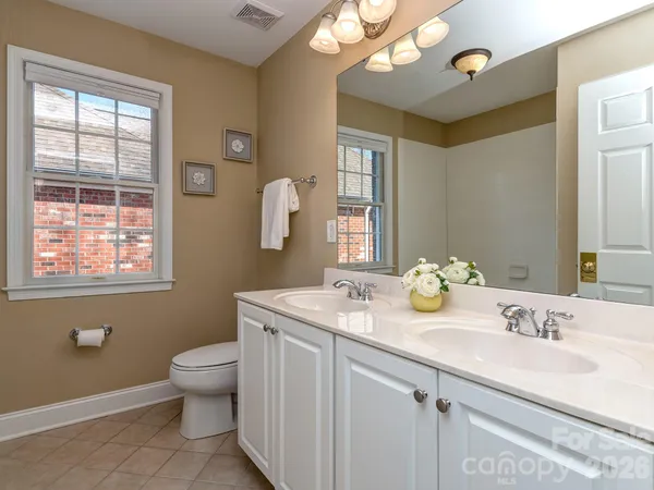 $945,000 | 614 Ashgrove Lane, Charlotte, NC 28270