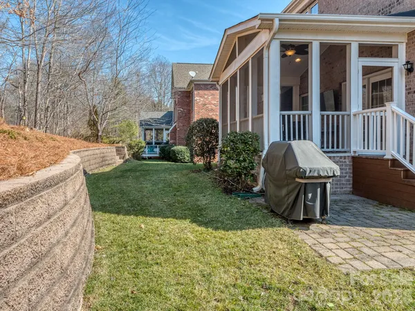 $945,000 | 614 Ashgrove Lane, Charlotte, NC 28270