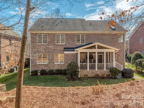 $965,000 | 614 Ashgrove Lane, Charlotte, NC 28270
