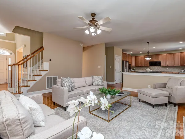 $965,000 | 614 Ashgrove Lane, Charlotte, NC 28270