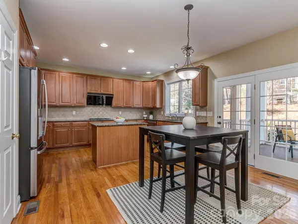 $965,000 | 614 Ashgrove Lane, Charlotte, NC 28270