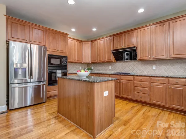 $965,000 | 614 Ashgrove Lane, Charlotte, NC 28270