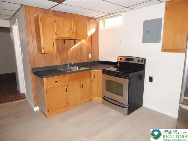 a close view of door