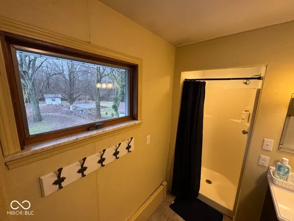 $329,000 | 301 South Elm Street, Hagerstown, IN 47346