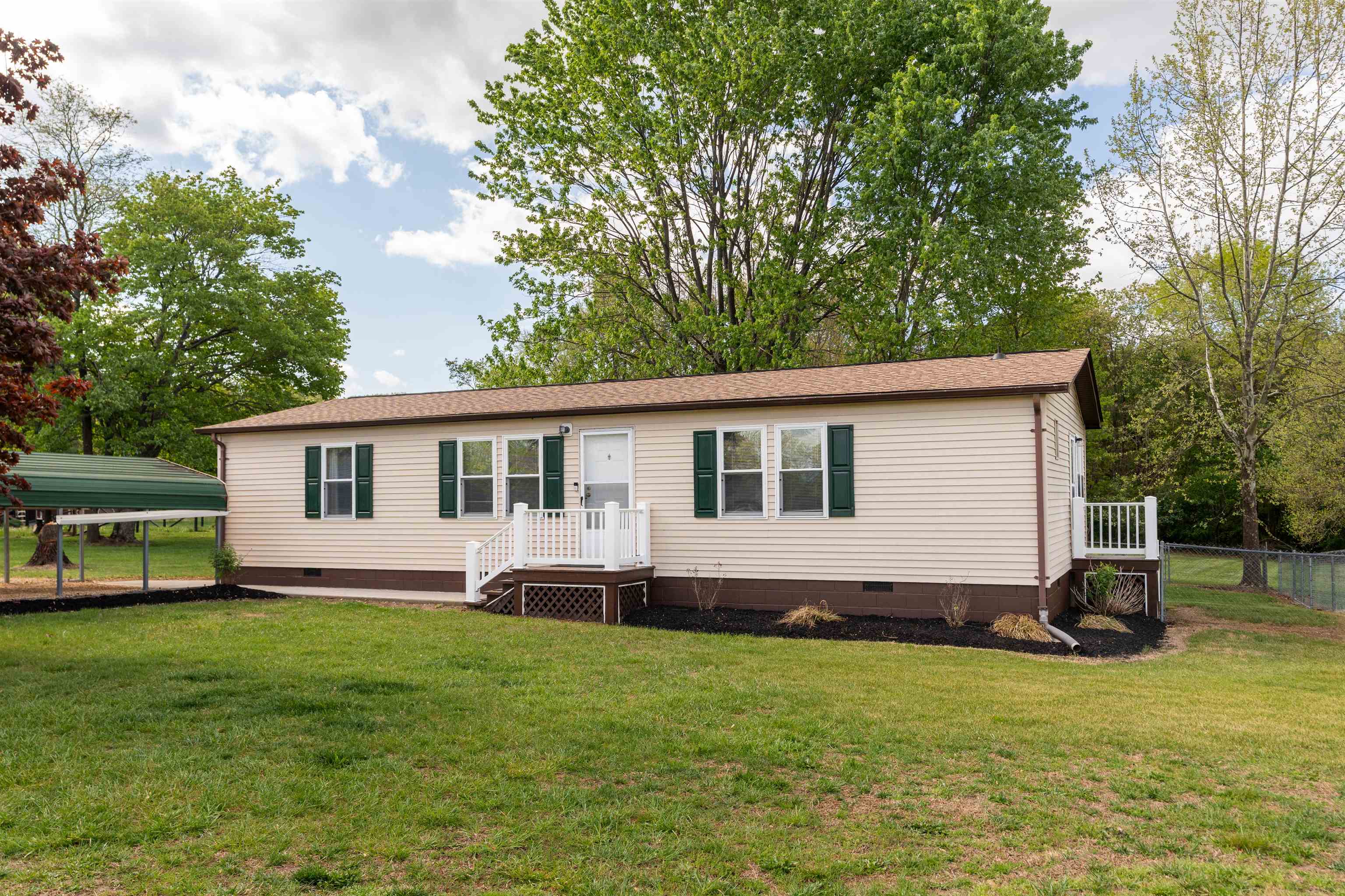 101 Thorofare Road Crimora, VA 24431 - Photo 4 of 60 Gallery Image 4