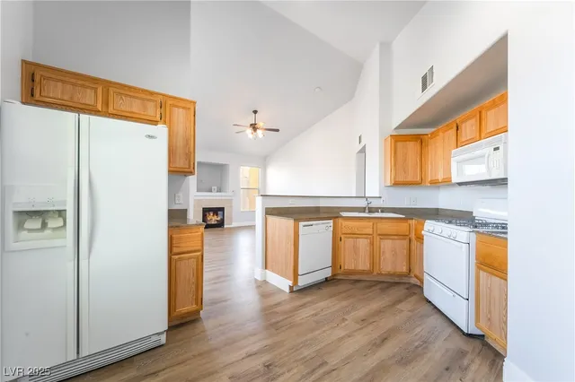 $330,000 | 10001 Peace Way, Unit 2181, Las Vegas, NV 89147