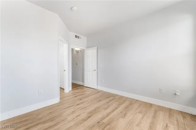 $330,000 | 10001 Peace Way, Unit 2181, Las Vegas, NV 89147